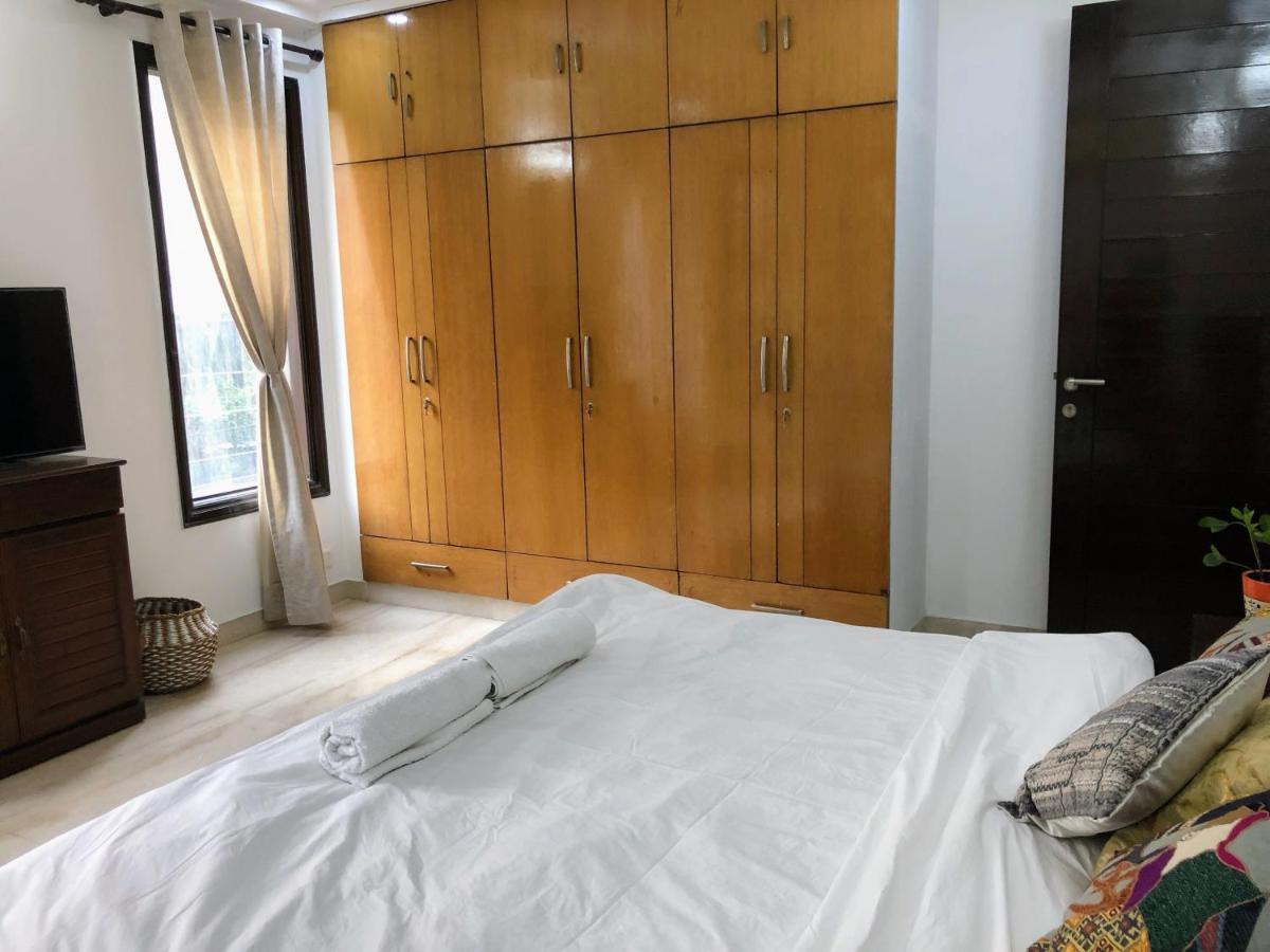 Bed and Breakfast Avatar Living @Safdarjung Enclave à New Delhi Extérieur photo